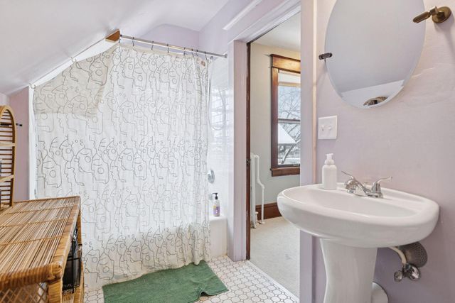 375 View Street, Saint Paul, MN 55102