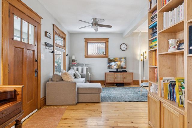 375 View Street, Saint Paul, MN 55102