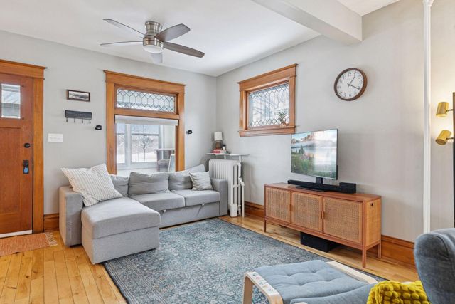 375 View Street, Saint Paul, MN 55102