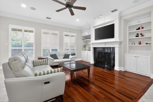 112 Georgian Drive, Coppell, TX 75019