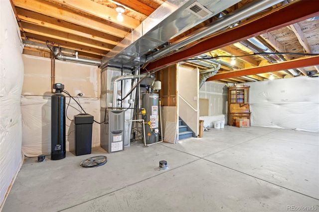 10498 Vaughn Street, Commerce City, CO 80022