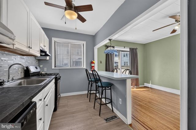 164 BLACKBURN AVE, Lansdowne, PA 19050