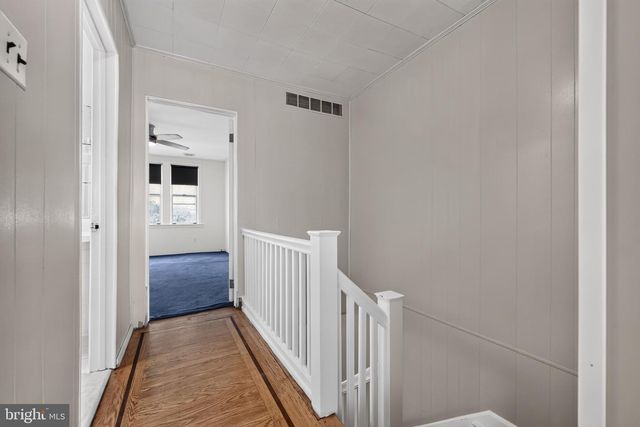 164 BLACKBURN AVE, Lansdowne, PA 19050
