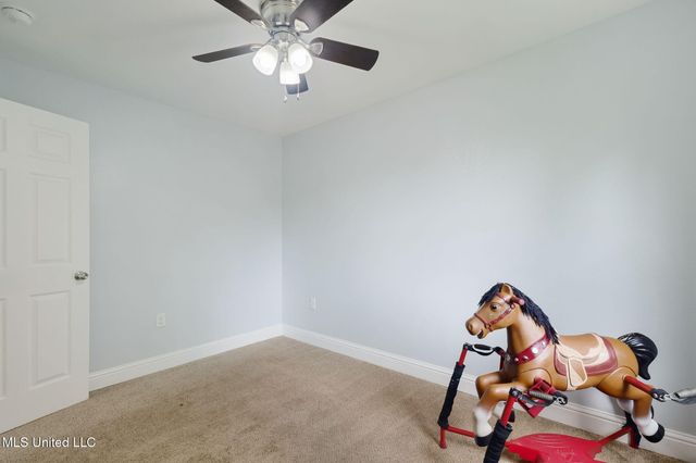 2901 Fairview Drive, Gautier, MS 39553