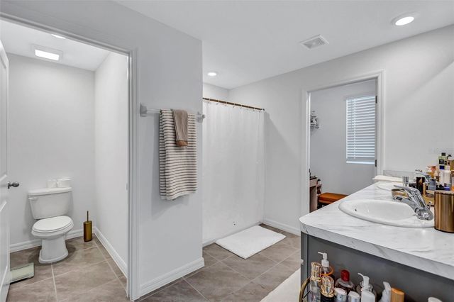7601 ROSEWOOD GARDEN LOOP, Tampa, FL 33637