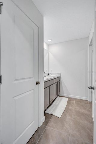 7601 ROSEWOOD GARDEN LOOP, Tampa, FL 33637