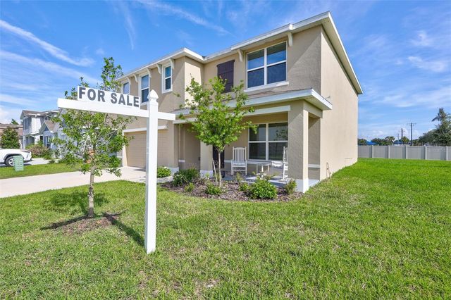 7601 ROSEWOOD GARDEN LOOP, Tampa, FL 33637