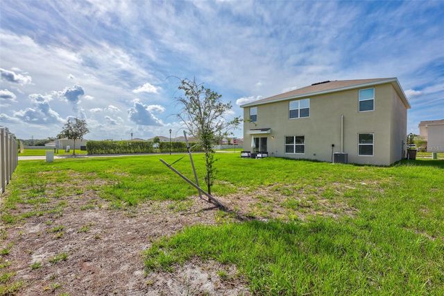 7601 ROSEWOOD GARDEN LOOP, Tampa, FL 33637