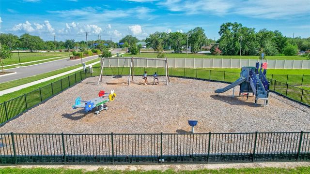 7601 ROSEWOOD GARDEN LOOP, Tampa, FL 33637