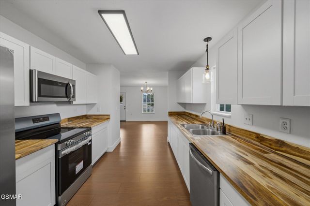 315 Andy Carr Avenue, Alcoa, TN 37701