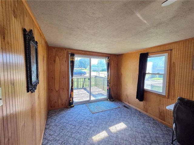 131 W 5th Street, Adrian, MO 64720