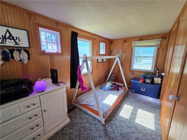 131 W 5th Street, Adrian, MO 64720