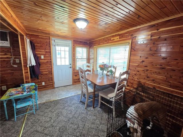 131 W 5th Street, Adrian, MO 64720