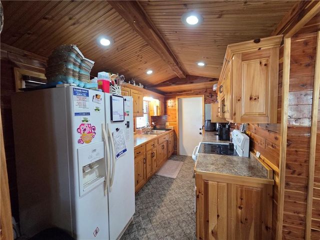 131 W 5th Street, Adrian, MO 64720