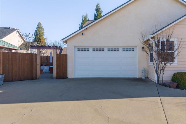 256 Fieldstone Dr, Murphys, CA 95247