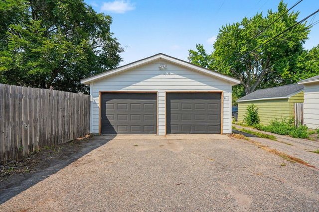 4611 Clinton Avenue, Minneapolis, MN 55419
