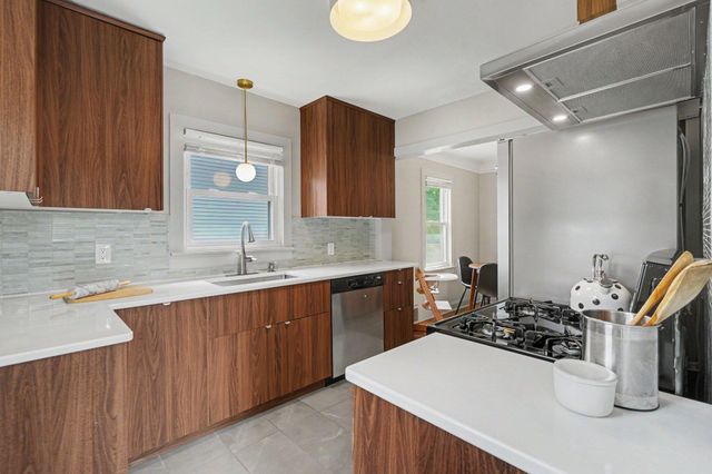 4611 Clinton Avenue, Minneapolis, MN 55419