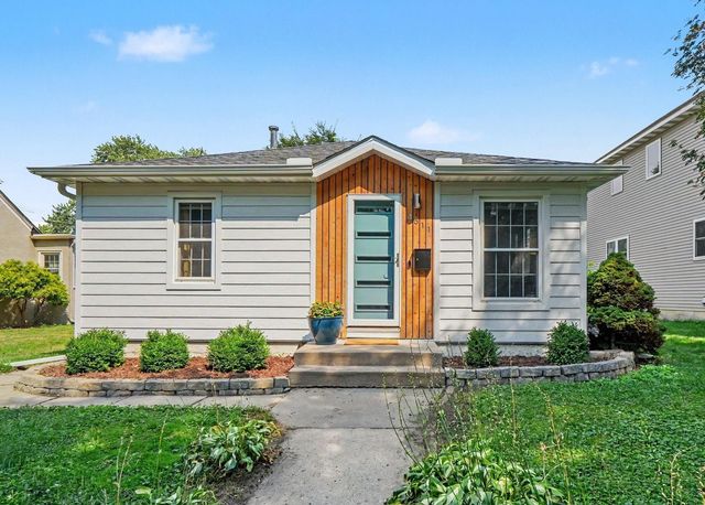 4611 Clinton Avenue, Minneapolis, MN 55419