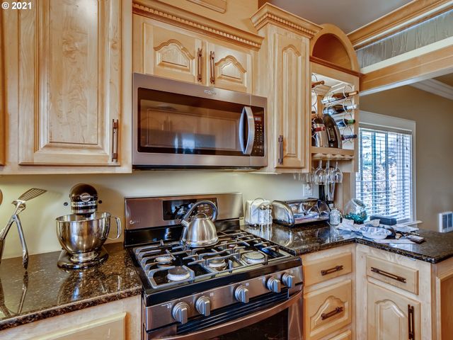 5305 Ne RODNEY Ave, Portland, OR 97211