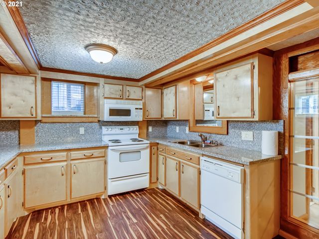 5305 Ne RODNEY Ave, Portland, OR 97211