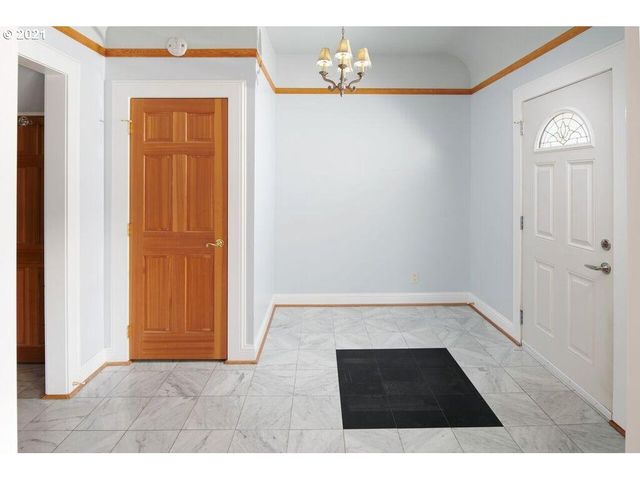 5305 Ne RODNEY Ave, Portland, OR 97211