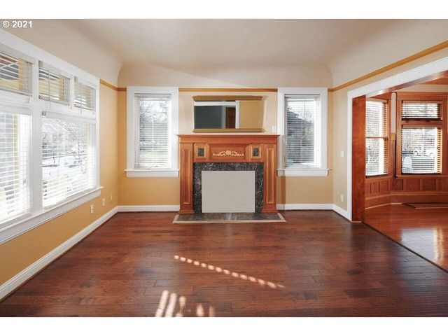 5305 Ne RODNEY Ave, Portland, OR 97211
