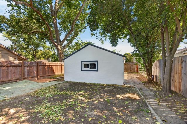 4201 56th St, Sacramento, CA 95820