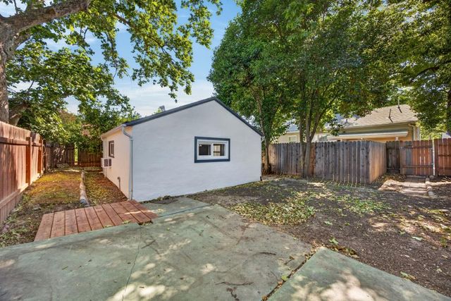 4201 56th St, Sacramento, CA 95820