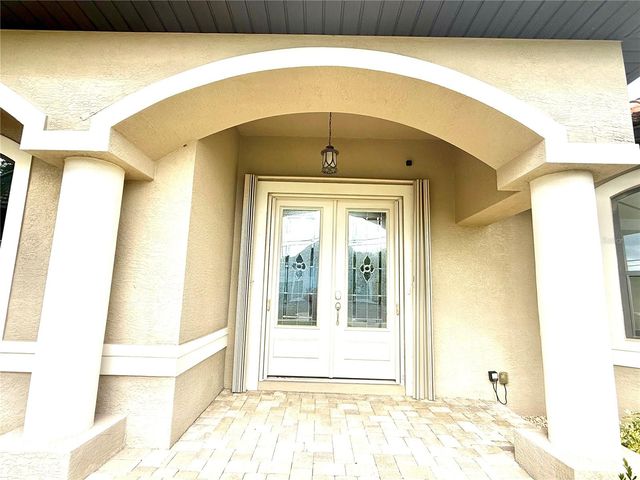 2736 MAGDALINA DRIVE, Punta Gorda, FL 33950