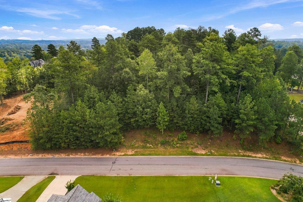 104 Signature Drive, Travelers Rest, SC 29690