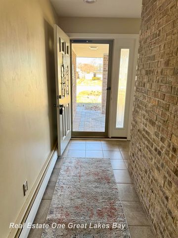 4749 Century Drive, Saginaw Twp, MI 48638