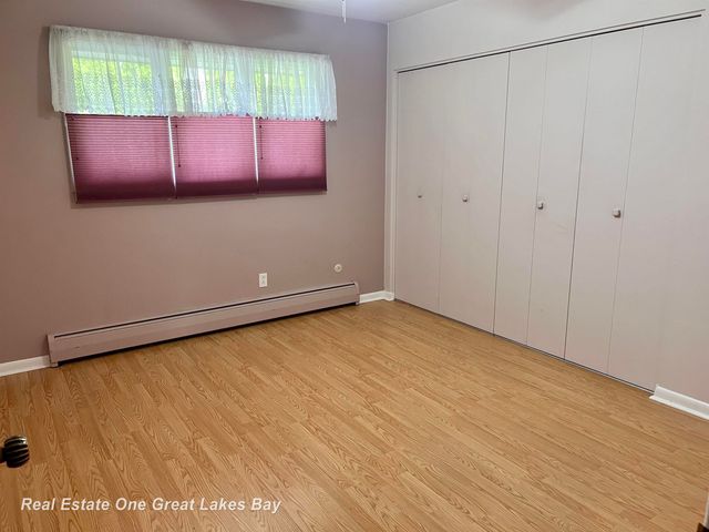 4749 Century Drive, Saginaw Twp, MI 48638