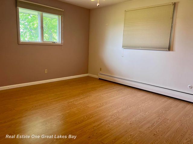 4749 Century Drive, Saginaw Twp, MI 48638