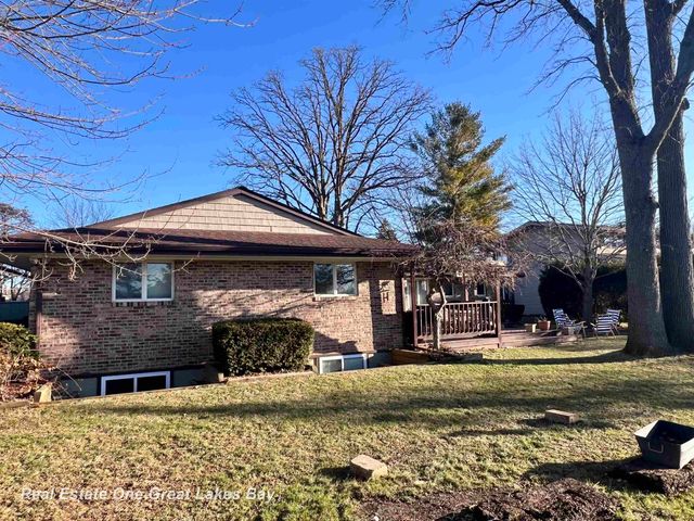 4749 Century Drive, Saginaw Twp, MI 48638