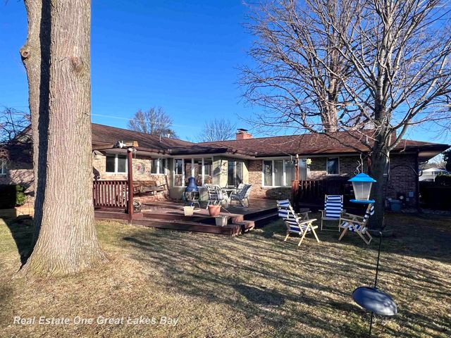 4749 Century Drive, Saginaw Twp, MI 48638
