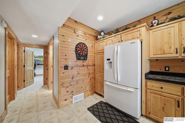 922 Beaver Lake Boulevard, Plattsmouth, NE 68048