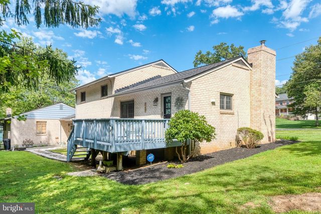 10129 LAKE HAVEN CT, Burke, VA 22015