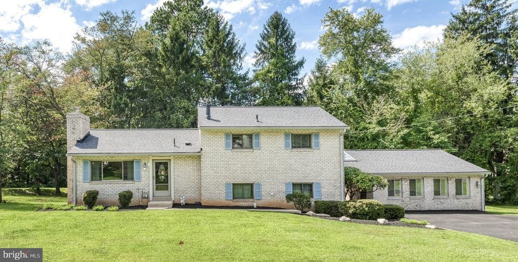 10129 LAKE HAVEN CT, Burke, VA 22015