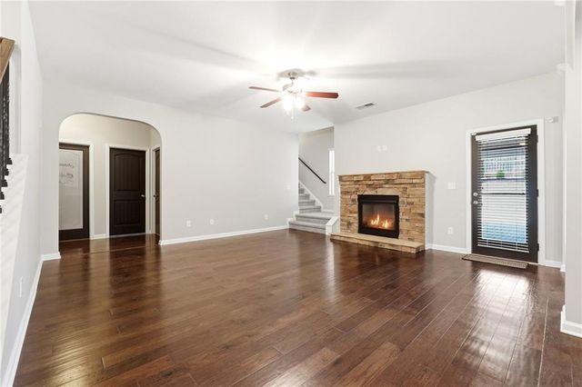 1521 Silver Mist Circle, Powder Springs, GA 30127