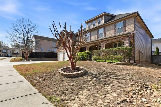 1521 Silver Mist Circle, Powder Springs, GA 30127