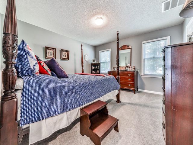 5855 Wills Lake Road, Cumming, GA 30040