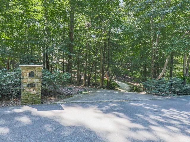 5855 Wills Lake Road, Cumming, GA 30040