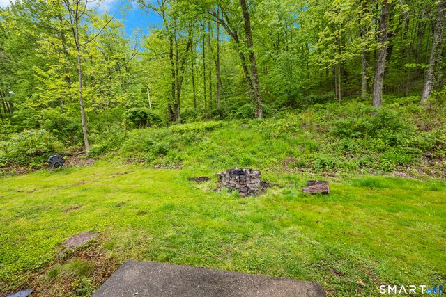 89 Swanson Drive, Bristol, CT 06010