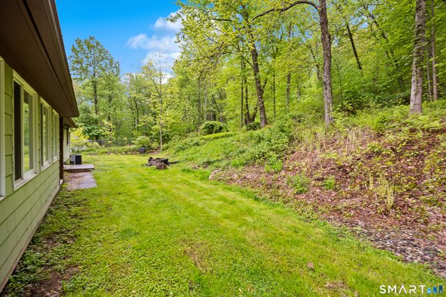 89 Swanson Drive, Bristol, CT 06010