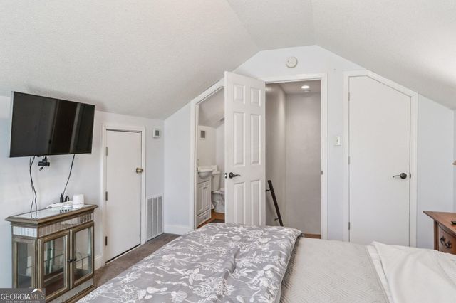 883 Zittrouer Road, Guyton, GA 31312