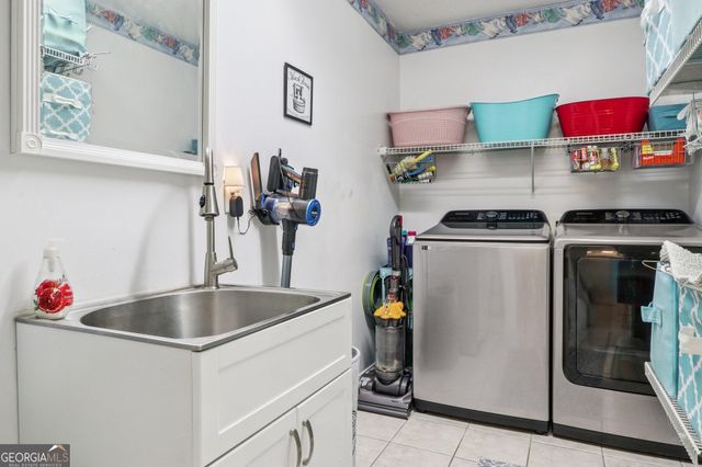 883 Zittrouer Road, Guyton, GA 31312