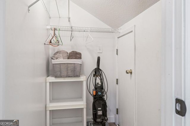 883 Zittrouer Road, Guyton, GA 31312