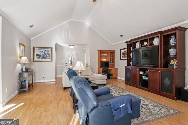 883 Zittrouer Road, Guyton, GA 31312