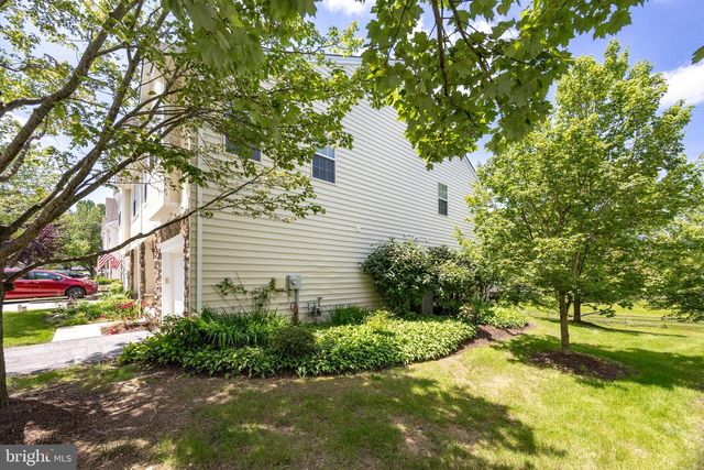 2751 FYNAMORE LN, Downingtown, PA 19335