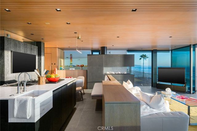 4320 The Strand, Manhattan Beach, CA 90266